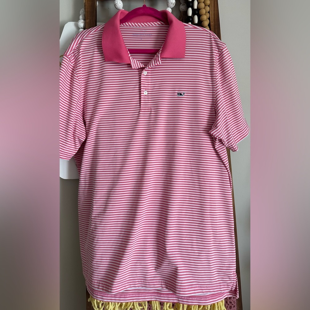 Vineyard Vines Pink and White striped polo. Size Large.